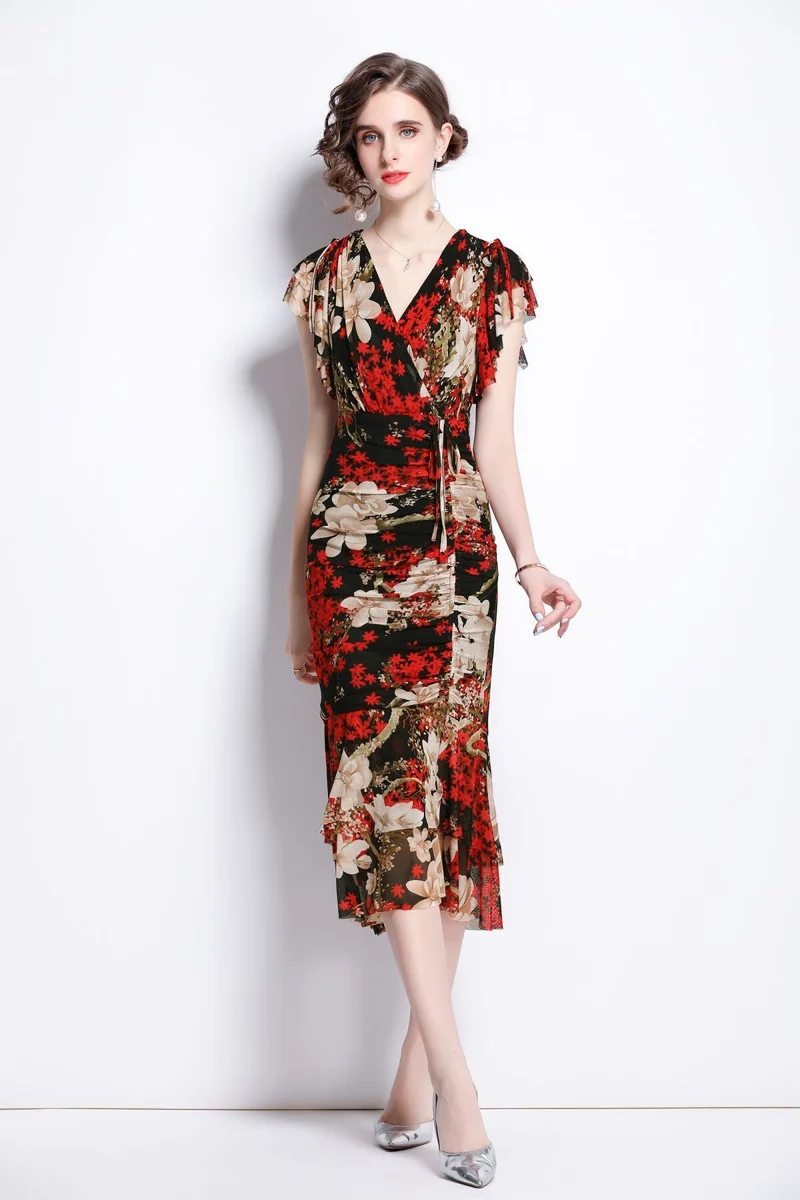 Slim Fit Plunging Neckline Floral Red Bodycon Dress