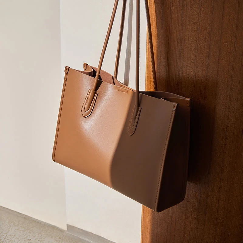 Large Capacity Leather Commuter Tote Bag