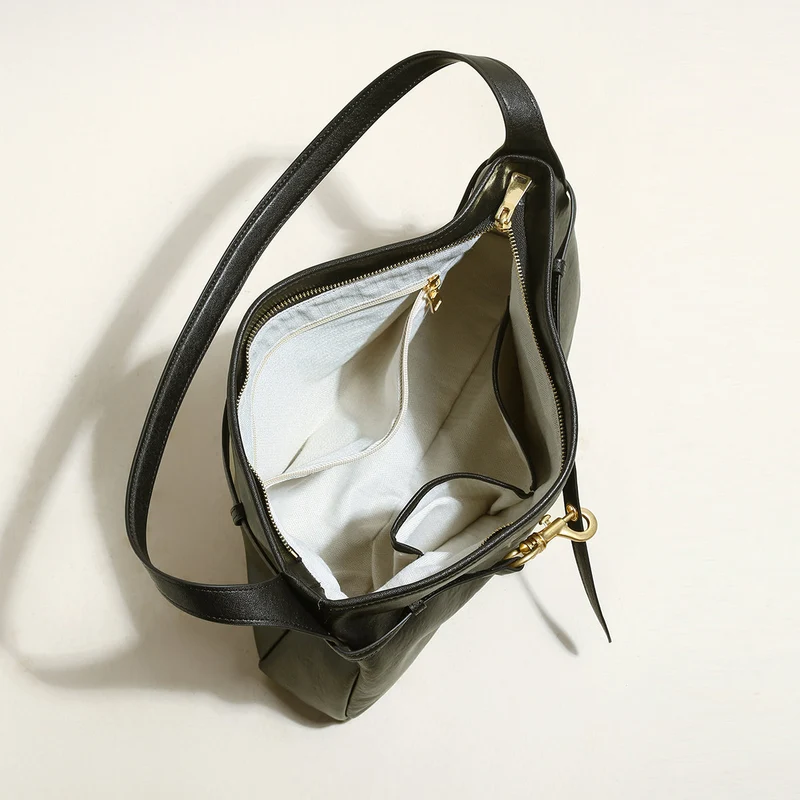 Mediun Slouchy Leather Shoulder Bag