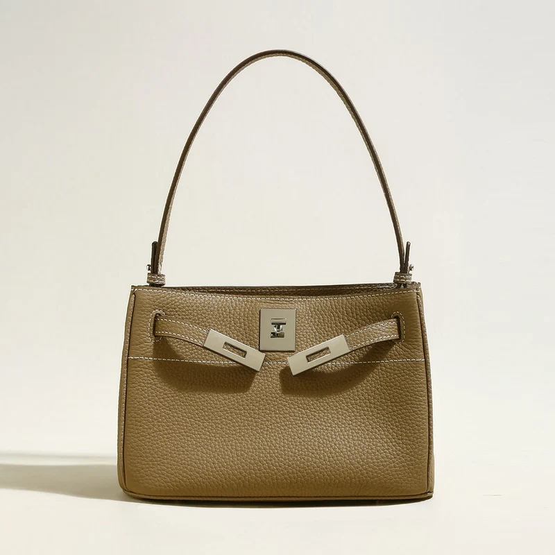 Classic Leather Box Bag