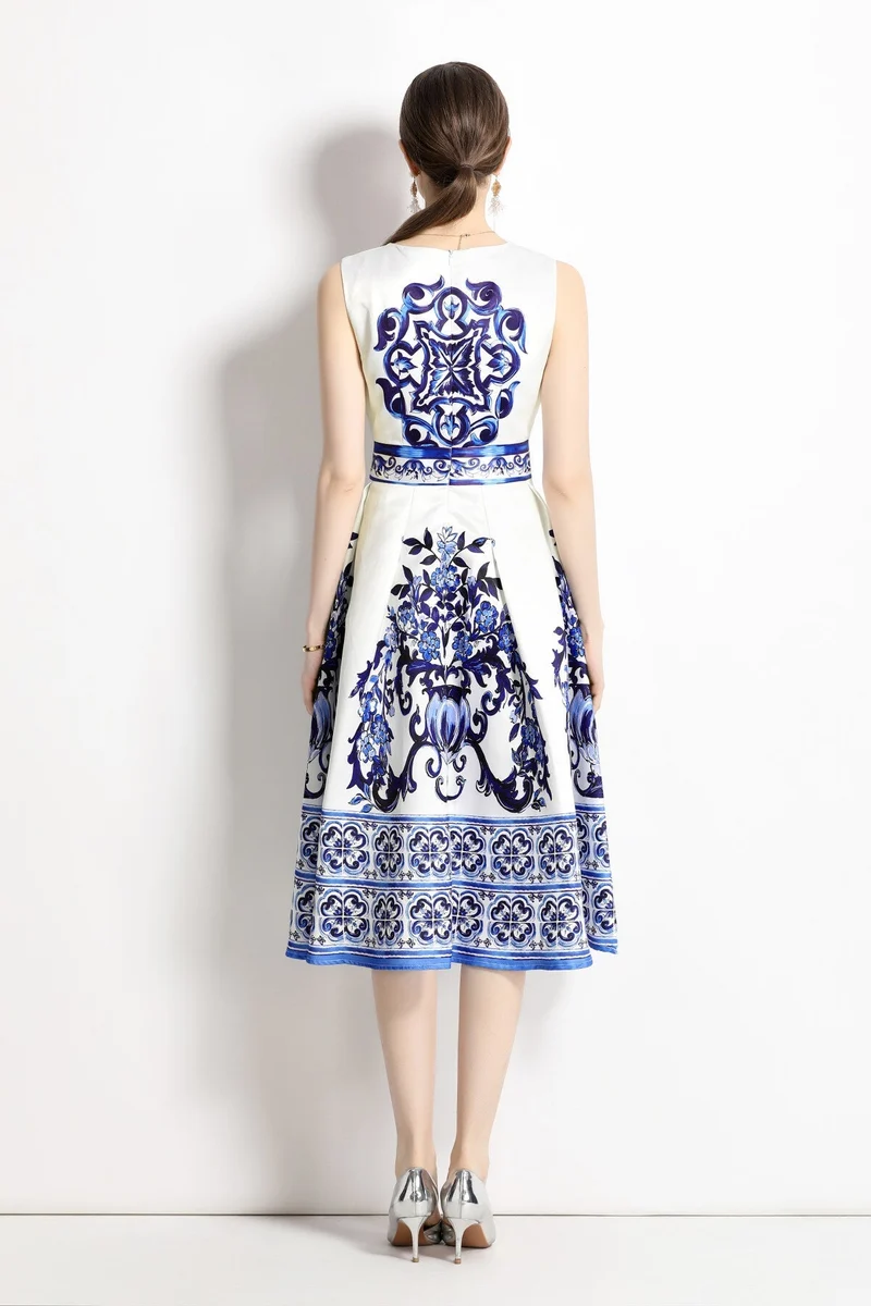 Oriental Printed Slim Fit Midi Dress