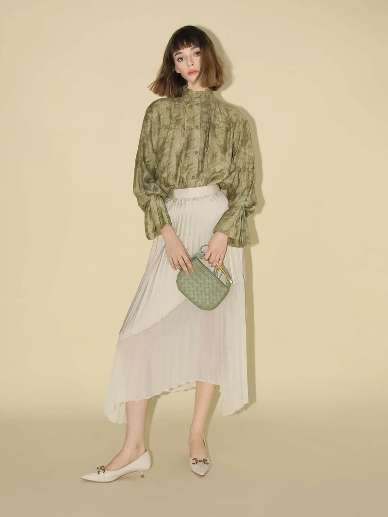 Bamboo Leaf Jacquard Ruffled Long Sleeve Blouse