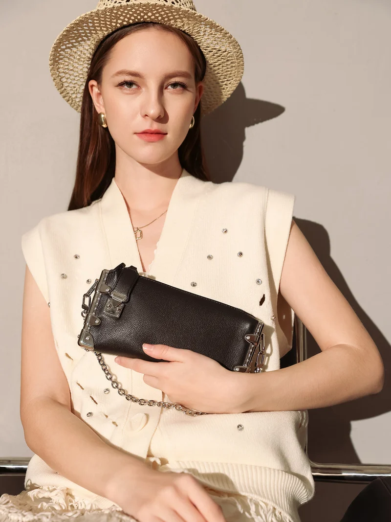 Harlow Chain Strap Structured Shoulder Bag