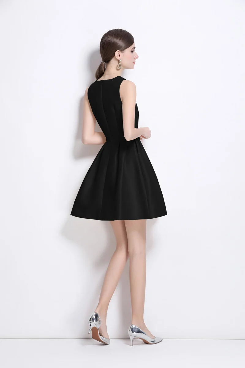 Structured Pleated Helm Petite Dress