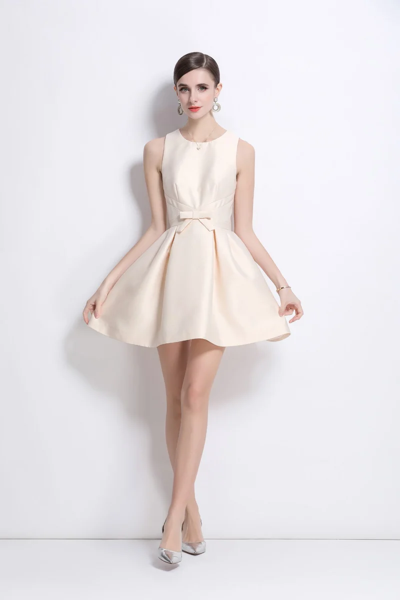 Sleeveless Bow Belt Ivory White Pleated Dress