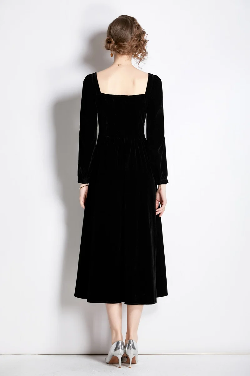 Square Sweetheart Neckline Vintage Velvet Dress