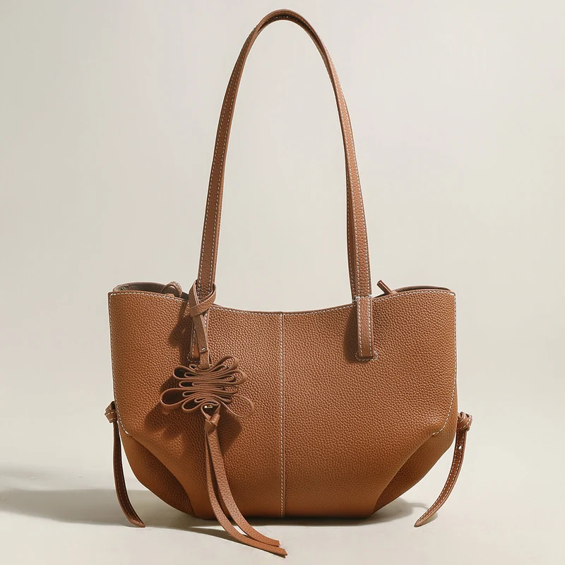 Esmeralda Everyday Trapezoid Tote Bag