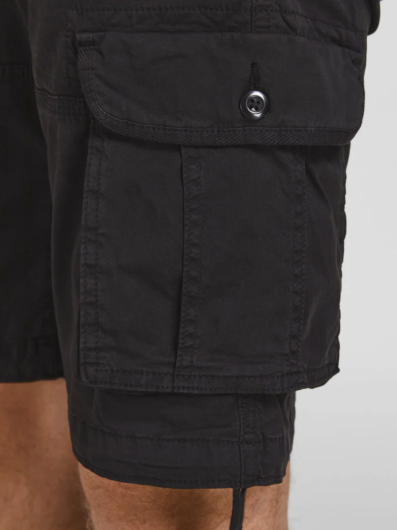 ZEUS CARGO SHORTS
