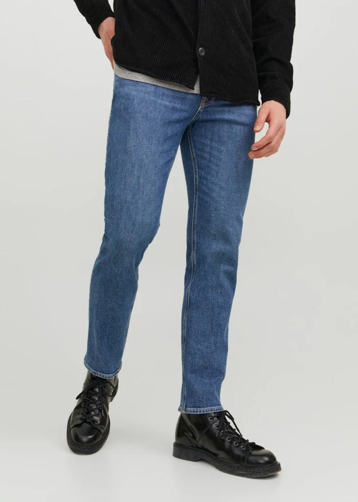 CLARK ORIGINAL AM 379