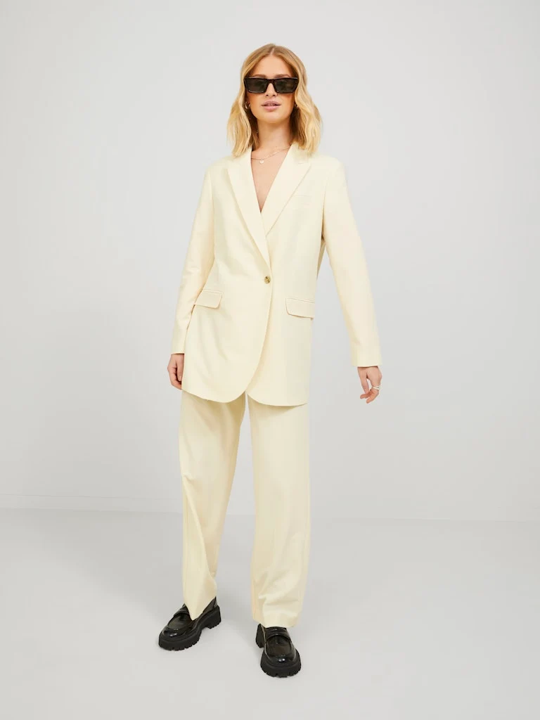 MARY BLAZER