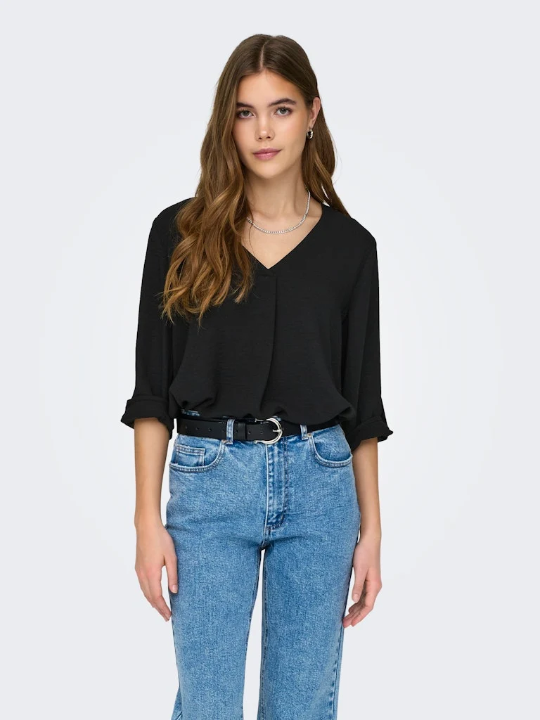 DIVYA 3/4 TOP