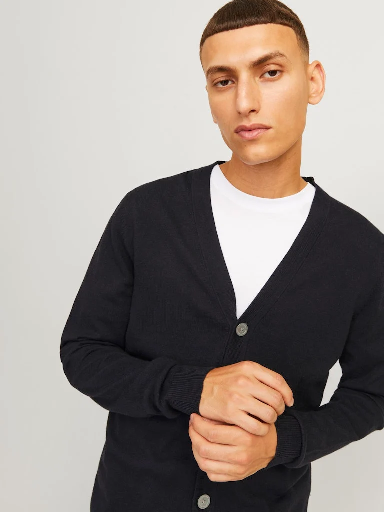 EMIL KNIT BUTTON CARDIGAN